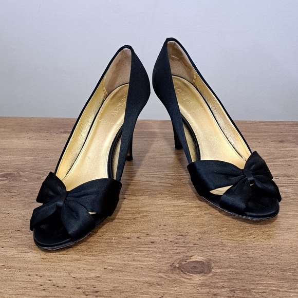 J. Crew Black Heels Women's Size 8 Fabric Upper Bow Open Toe Gold Made in Italy - Picture 16 of 16